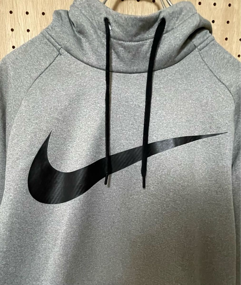 NIKE DRI-FIT スウッシュロゴ プルオーバーパーカー グレー ナイキ フーディー_画像3
