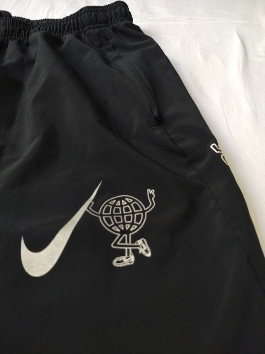 NIKE ナイキ RUNNING WORLDWIDE ポリエステ ロングパンツ size M ブラック 美品 DD1560 ランニング