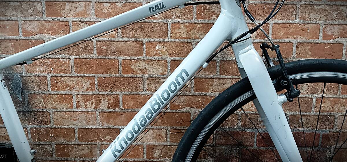 2024年 KhodaaBloom コーダーブルーム RAIL ST レイルST ホワイト　24Speed クロスバイク