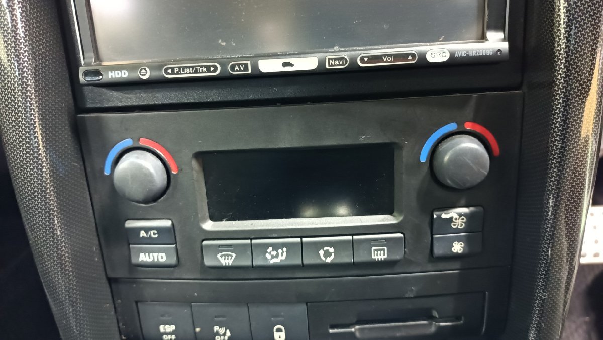 プジョー エアコンスイッチパネル 207 ABA-A75FX, 2007 #hyj NSP122220