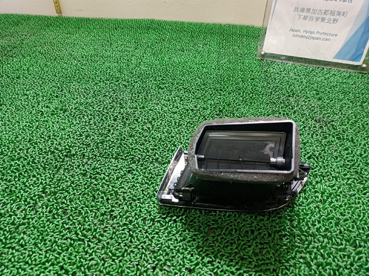 アウディ エアコン吹き出し口　左 A6 ABA-4GCGWS, 2011 #hyj NSP239839