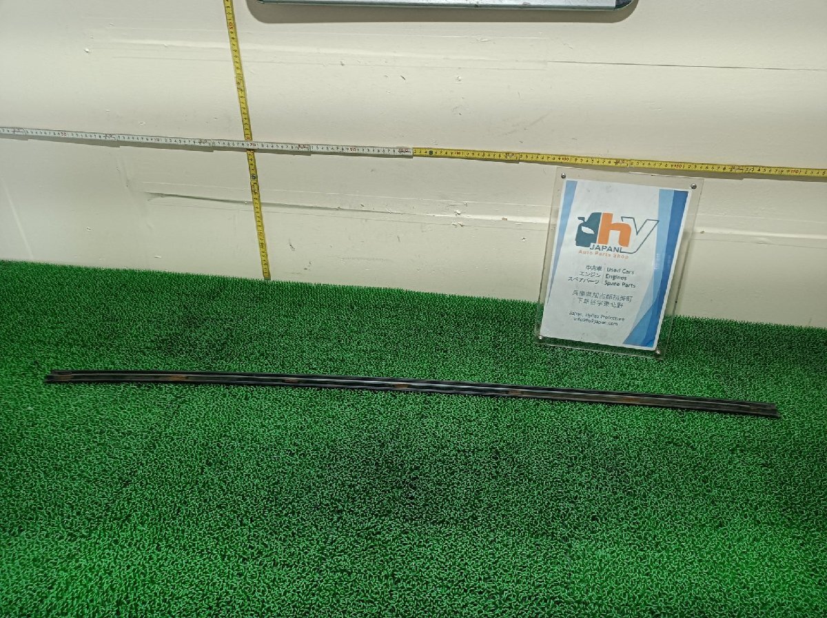 ボルボ リアバンパーモール 240 ワゴン E-AB230W, 1993 #hyj NSP241956