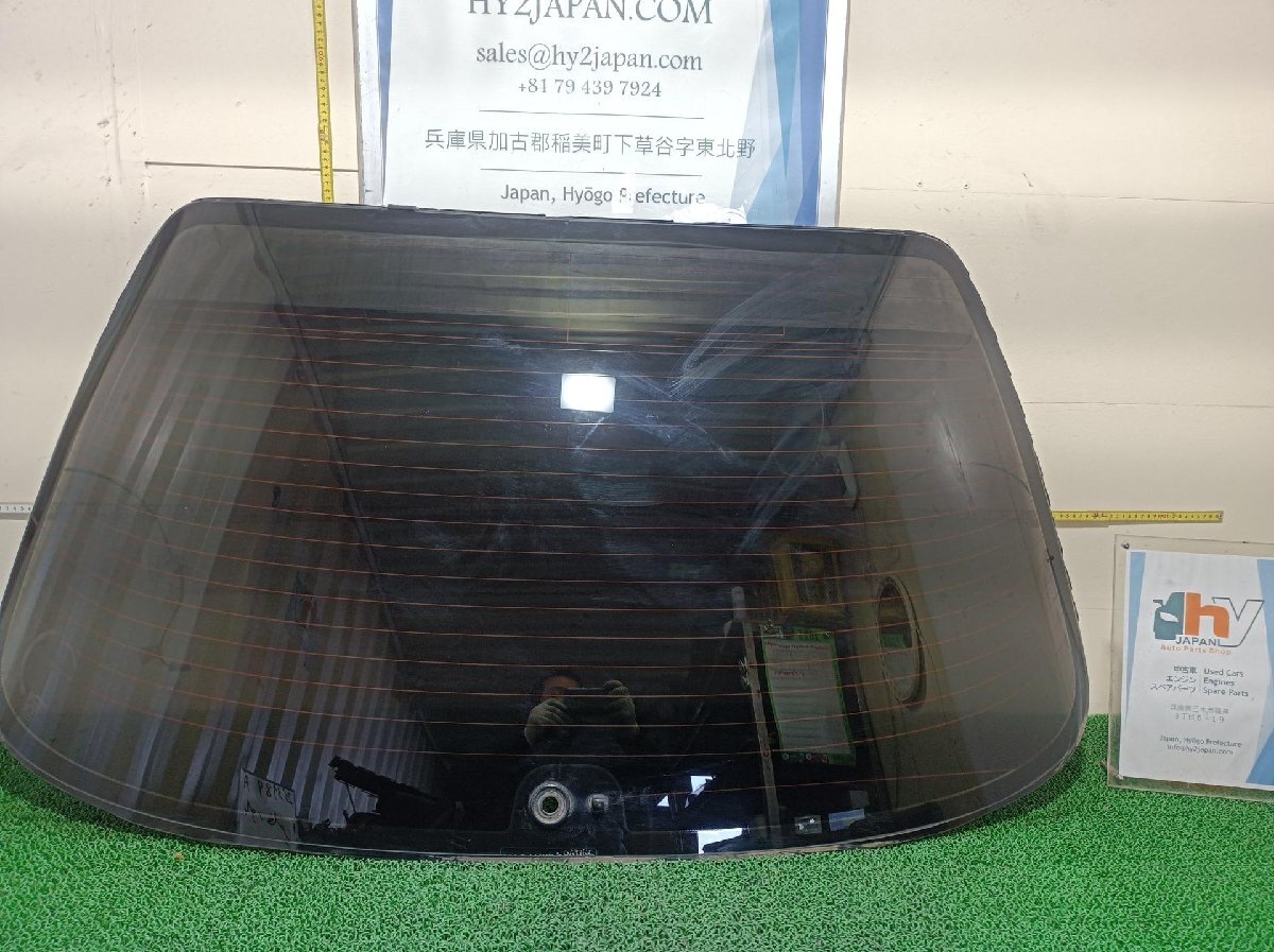 日産　リアガラス　ブロンズ　ブルーバード　E-HU13　HU13　ENU13, EU13, HNU13, PU13, SU13,U13　1993　#hyj　NSP263184