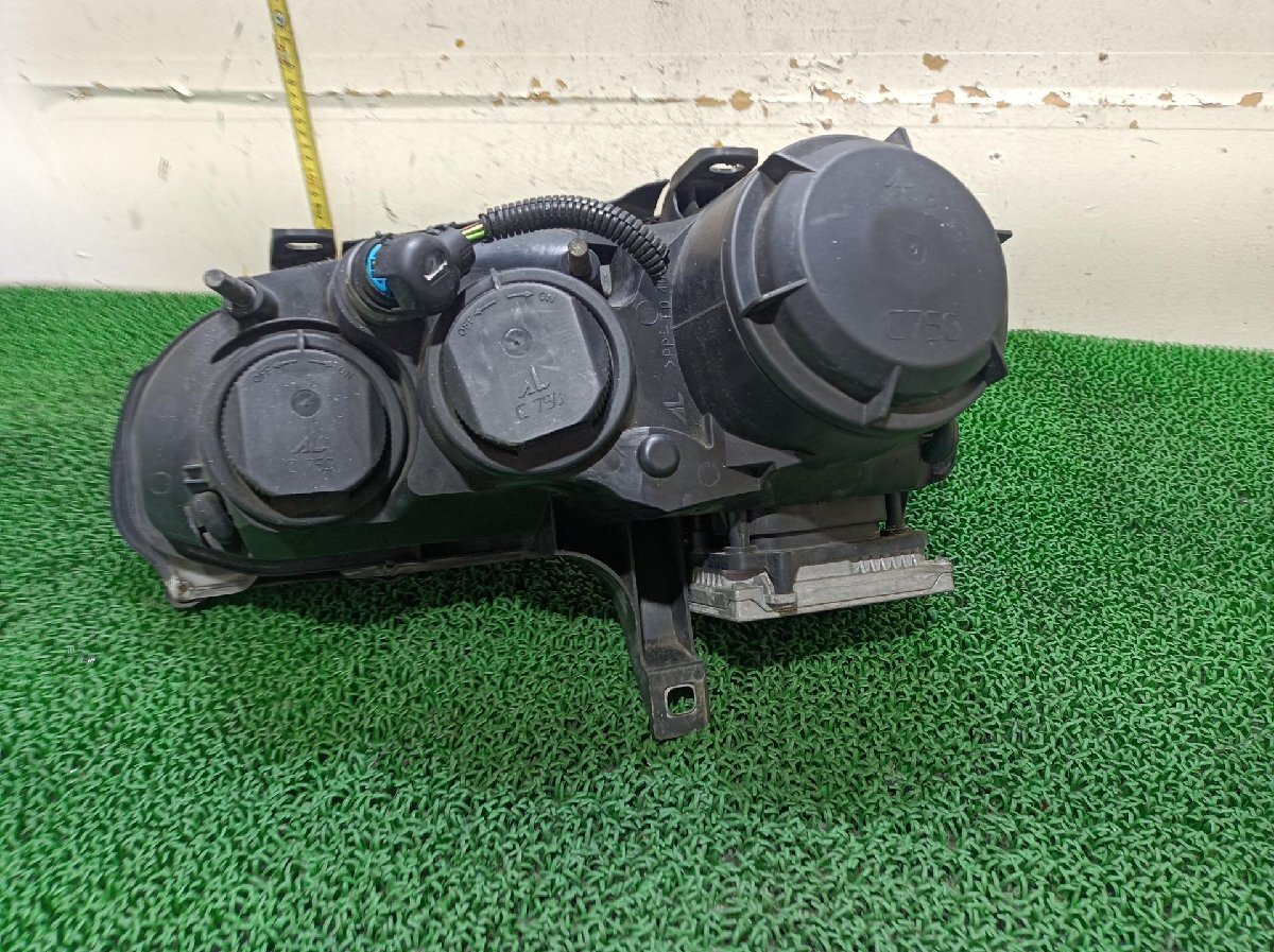 Alpha Romeo передняя фара правый 159 #hyj NSP264233