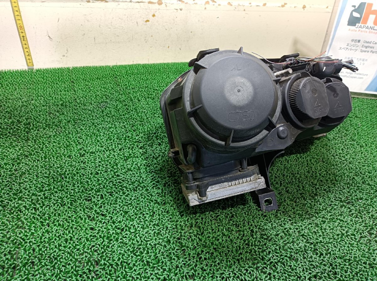  Alpha Romeo передняя фара левый 159 #hyj NSP264234