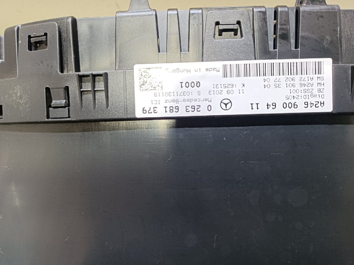 ベンツ スピードメーター B180 DBA-246242, 2013 #hyj NSP243834