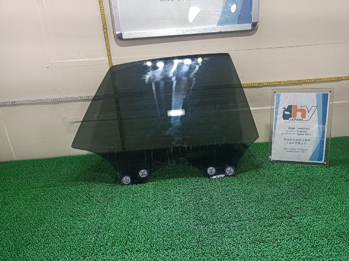  Subaru правая задняя дверь стекло Legacy TA-BE5, 2002 #hyj NSP245447