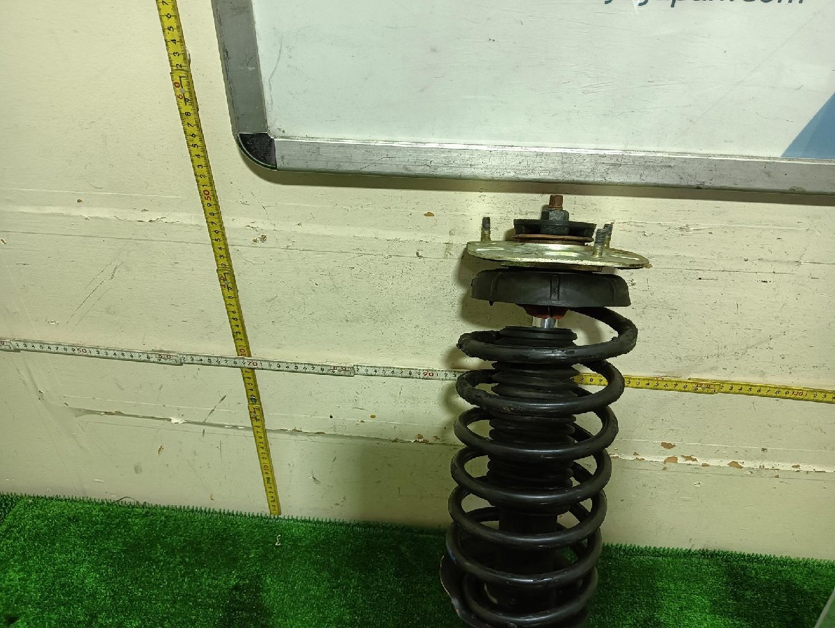 ボルボ フロントショックアブソーバー 右 850 E-8B5252 8B5252 1996 #HYJ NSP264492_画像2