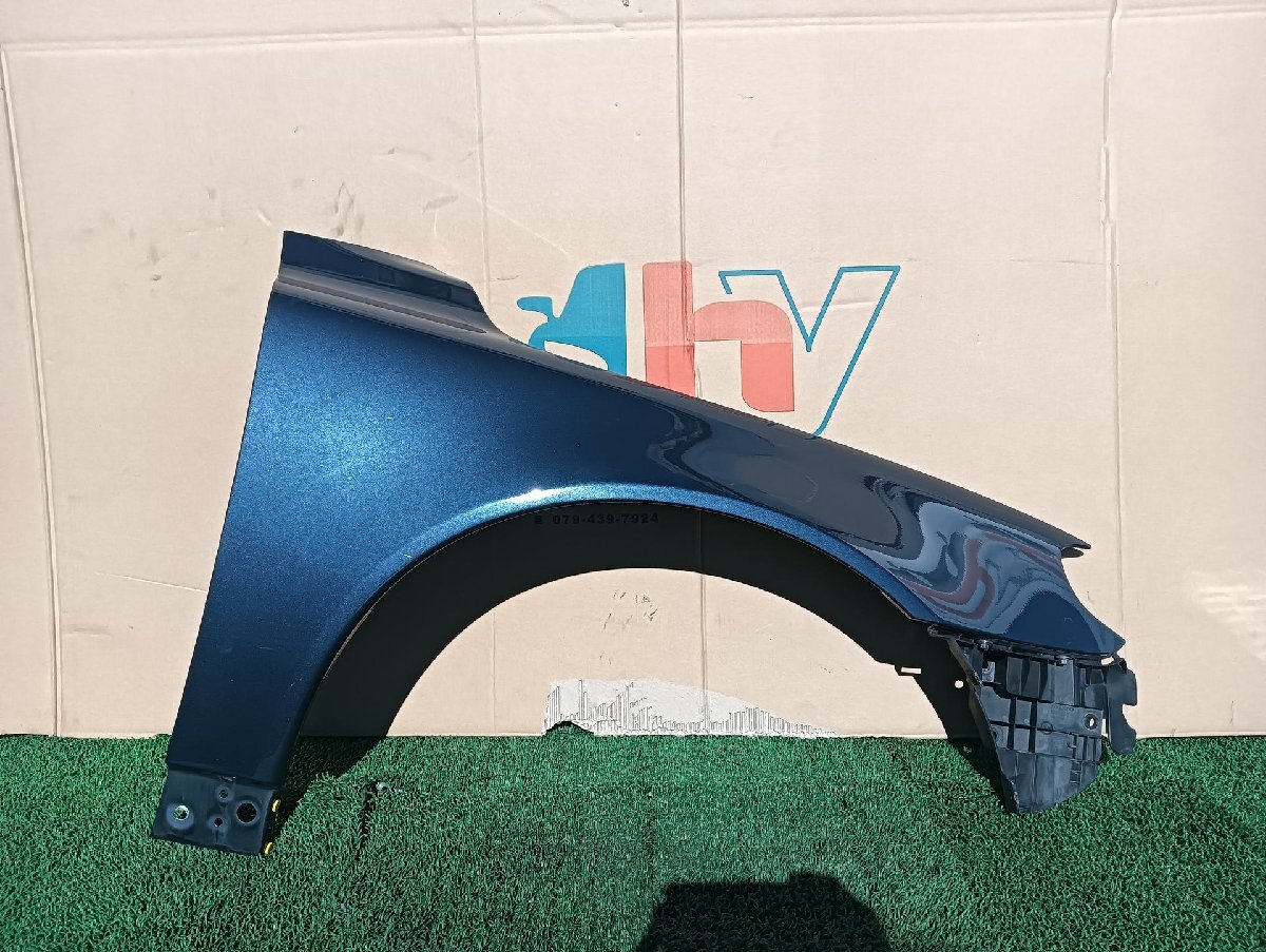 ボルボ 右 フロントフェンダー V70 DBA-BB4164TW, 2014 #hyj NSP225288