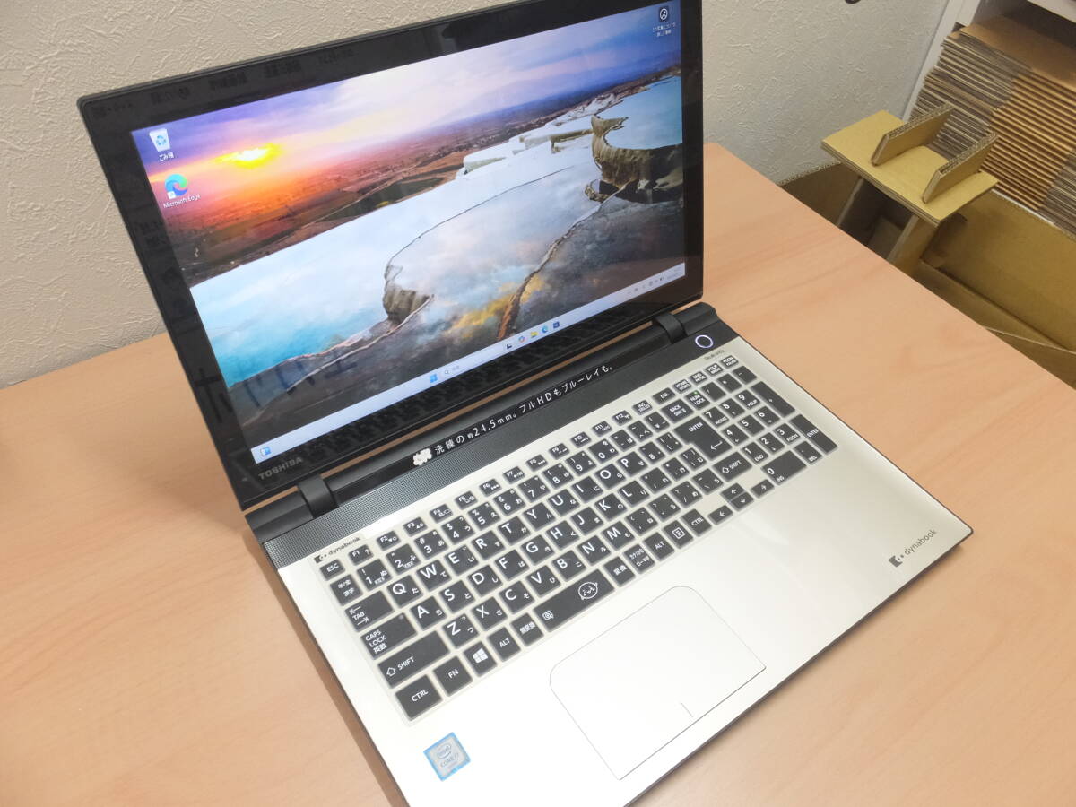 東芝　dynabook T75/UGS1 corei7-6500U 16GB SSD500GB BD 11Home タッチパネル付き