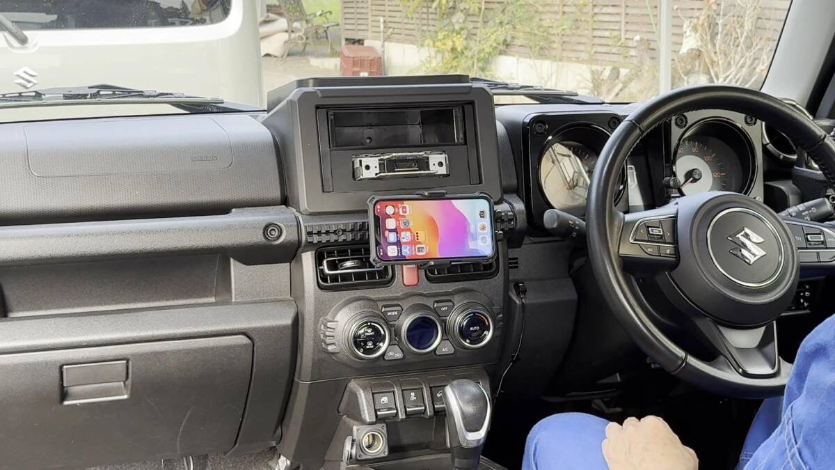 ジムニー専用スマホホルダー シエラ専用スマホホルダー ノマド専用スマホホルダー ガッチリ君センター用 JB64W JB74W JC74W 2025年4月型