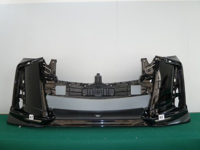 アルファード DBA-AGH30W フロントバンパー 52119-58987-C0 370207