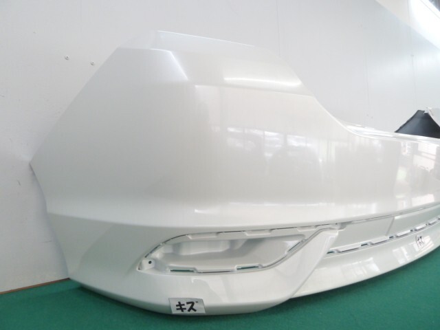 グレイス DAA-GM4 リアバンパー 71501-T9P-J10Z* 370471の画像