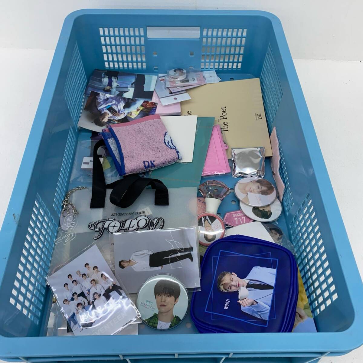 中古品】SEVENTEEN まとめ売り トレカ うちわ ウォヌ エスクプス 中古品】SEVENTEEN まとめ売り トレカ うちわ ウォヌ エスクプス