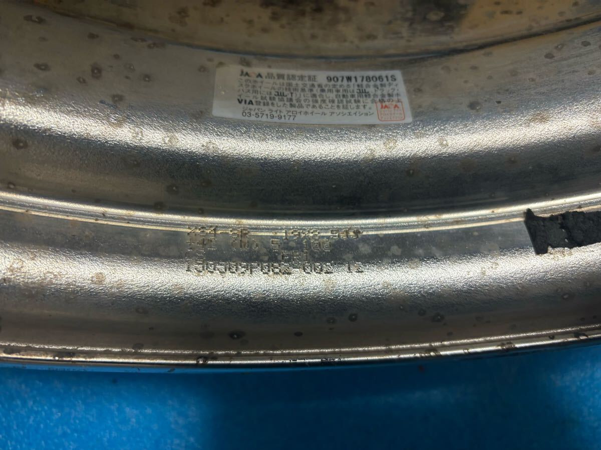 item_image_10