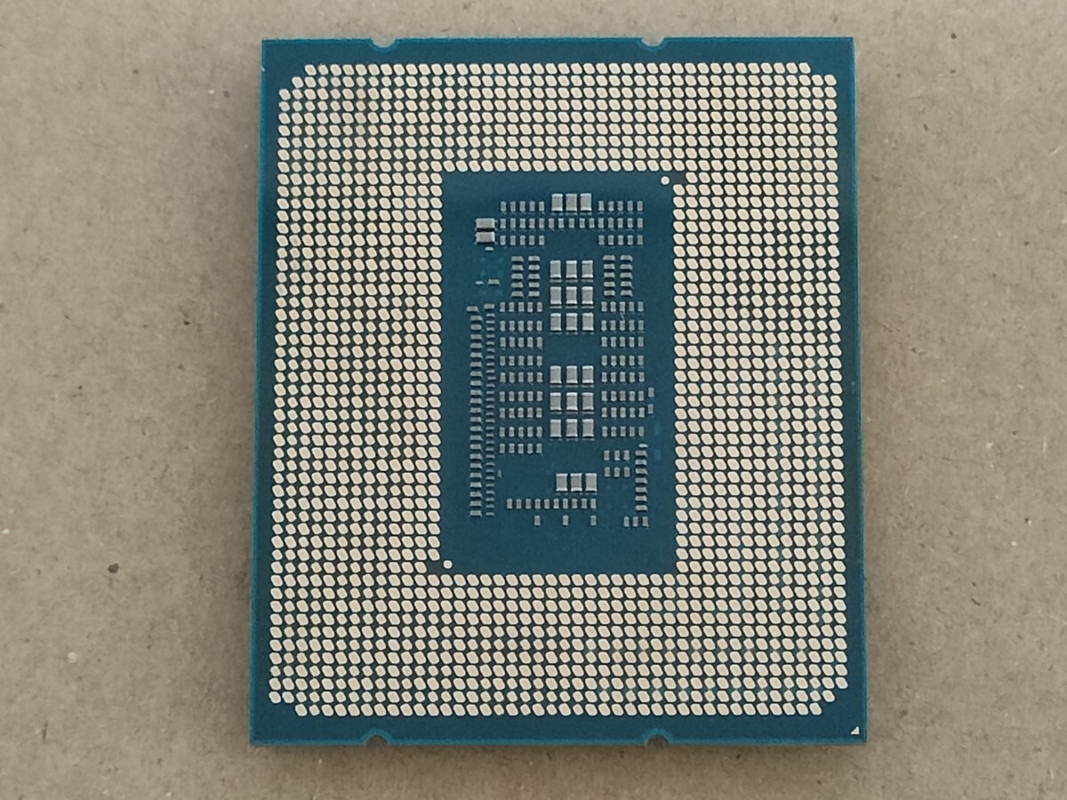 Intel Core i5-12400 【CPU】