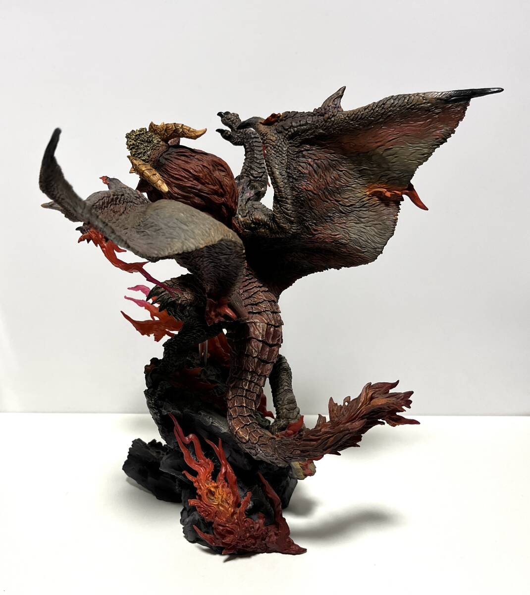 【レア】【美品】カプコンフィギュアビルダー クリエイターズモデル 炎王龍 テオ?テスカトル