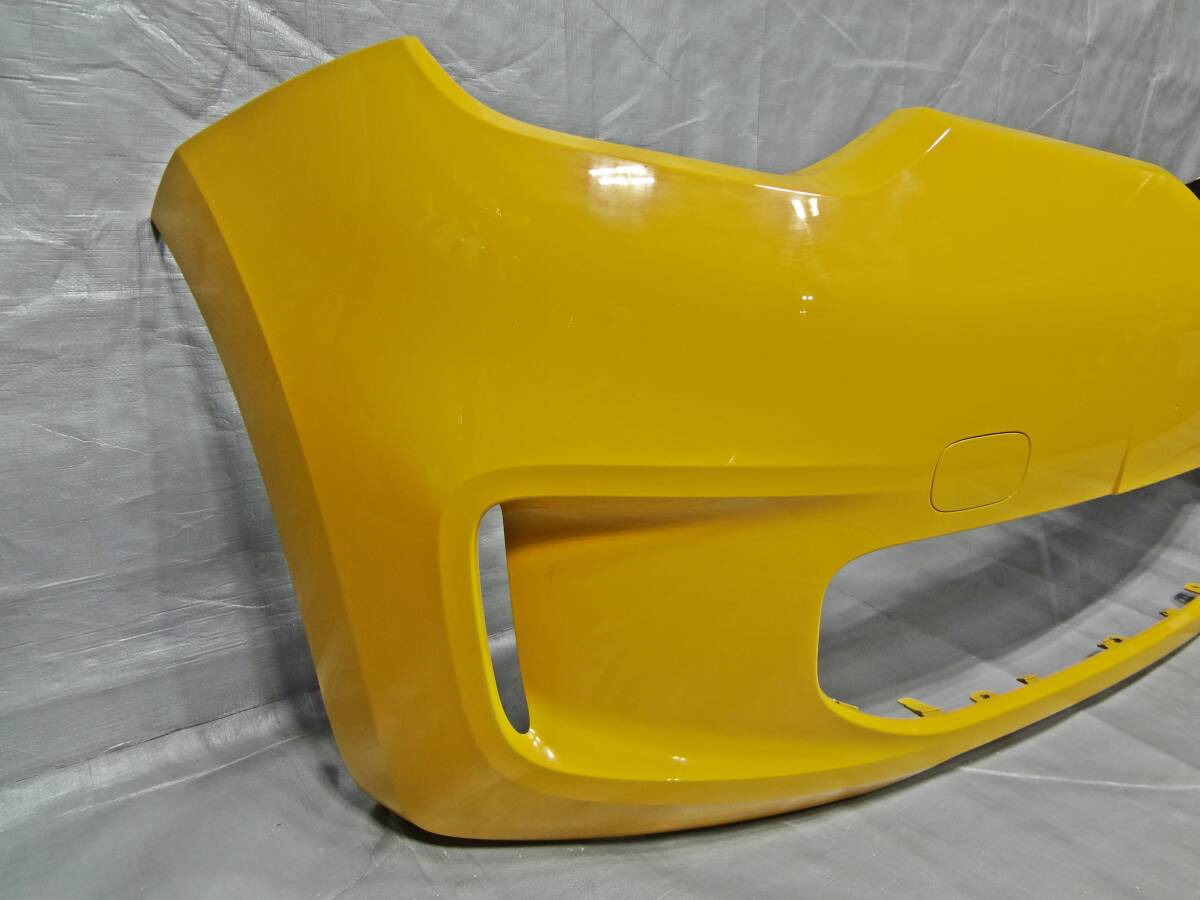 37817 AHH4B トゥインゴ 純正 フロントバンパー 620221014R 黃系