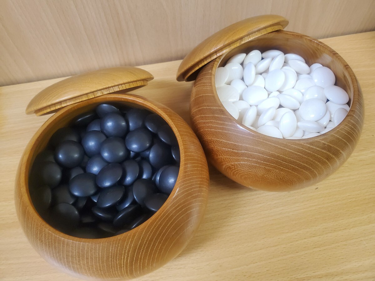 在庫処分 激安 食品 那智黒 181個 本蛤 碁石 囲碁 182個 天然本蛤 厚み10mm 碁石 囲碁