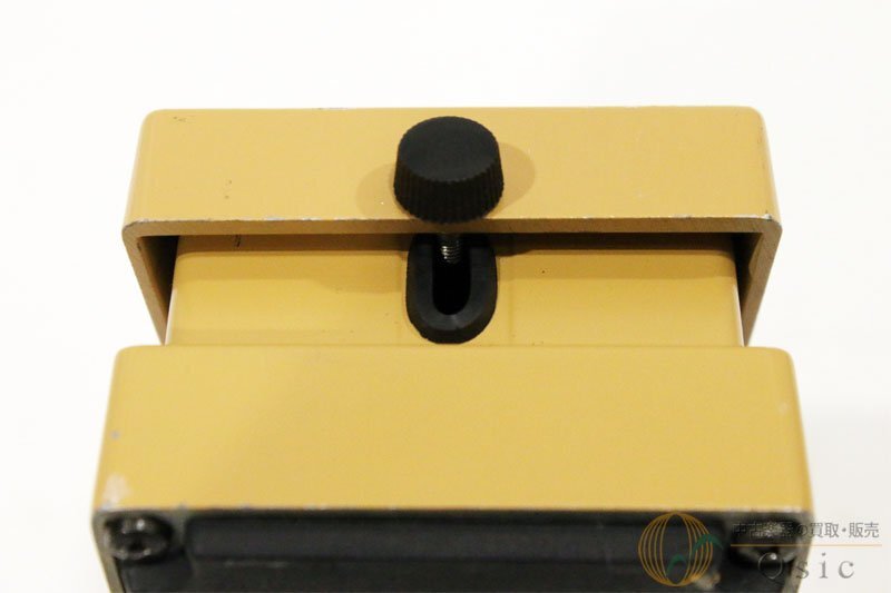 [良品] BOSS TW-1 ピッキングの強弱に応じてワウ効果をコントロール可能 1984年制 [QL799]【神戸店在庫】