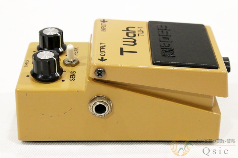 [良品] BOSS TW-1 ピッキングの強弱に応じてワウ効果をコントロール可能 1984年制 [QL799]【神戸店在庫】