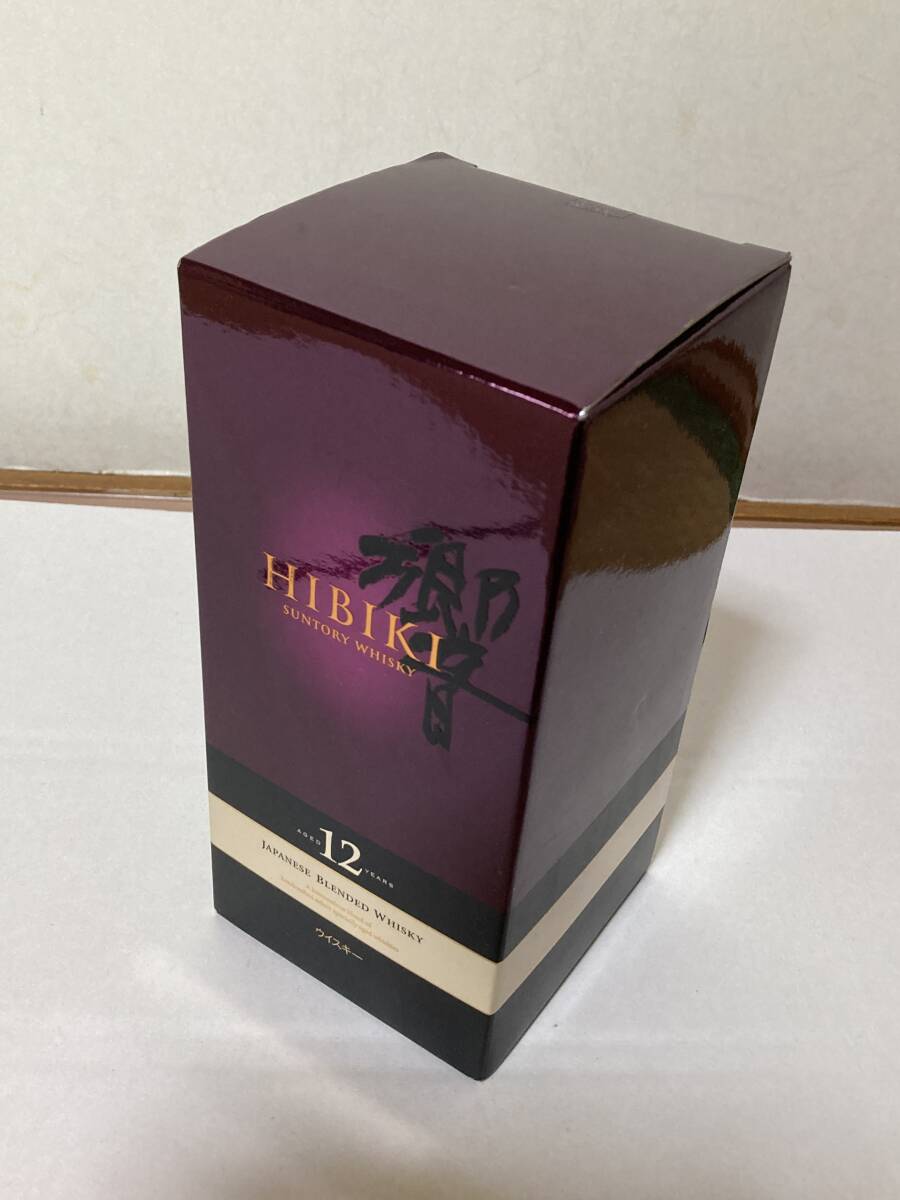 サントリー　響12年　700mlボトル　43度　SUNTORY　サントリーウイスキー　響【新品未開封】