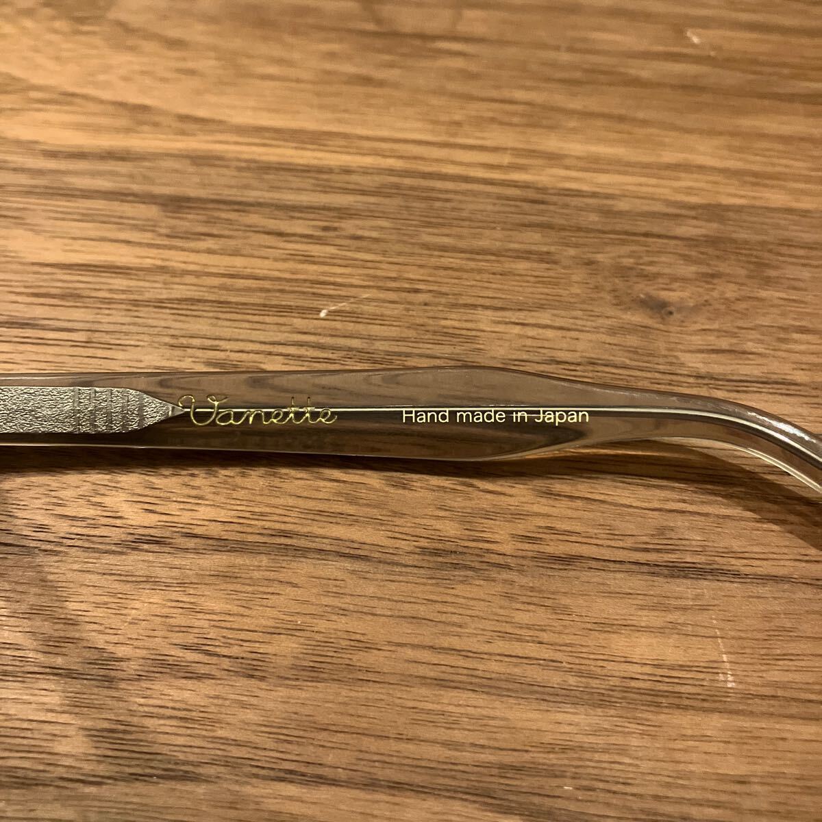 UNCROWD アンクラウド　調光サングラス