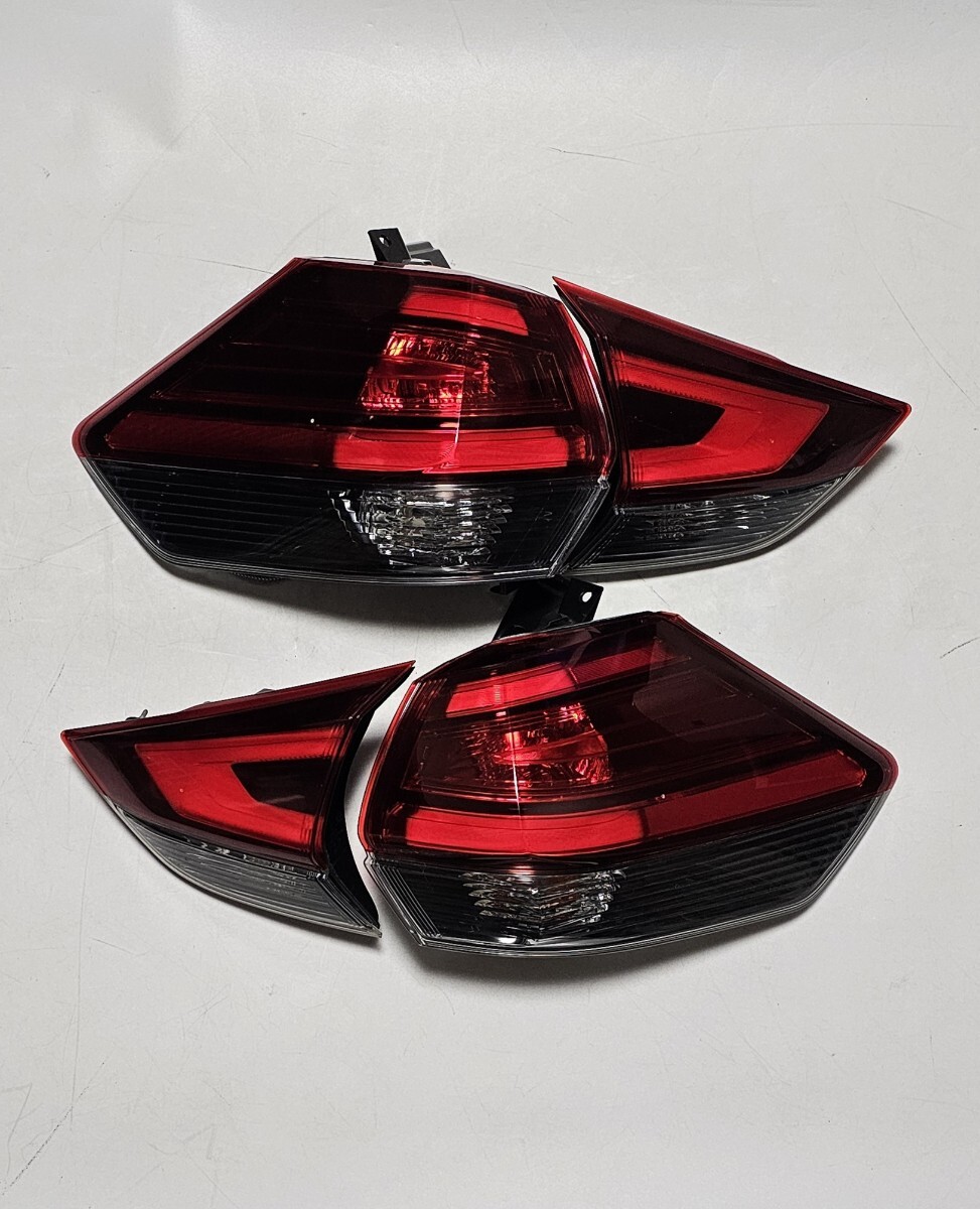 日産 エクストレイル?NT32 純正 后期 テールランプ/テールライト ASSY 1臺分 LED 美品 2020年車 220-23746/226-23746 T32/HT32/HNT32