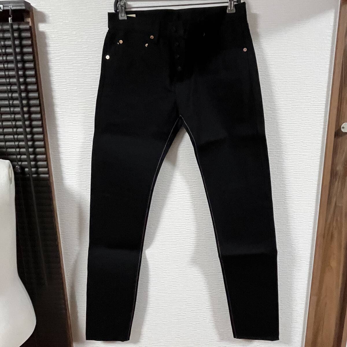 MOMOTARO JEANS (桃太郎ジーンズ) - B0306-SP タイトテーパードジーンズ 31インチ 出陣モデル セルビッチ 日本製 (タグ付き新品未使用)_画像10