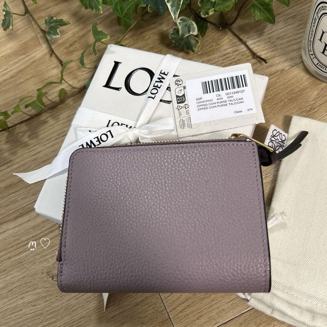 送料無料　LOEWE　ロエベ　スリムジップバイフォールドウォレット　二つ折り財(cái)布　モーヴ