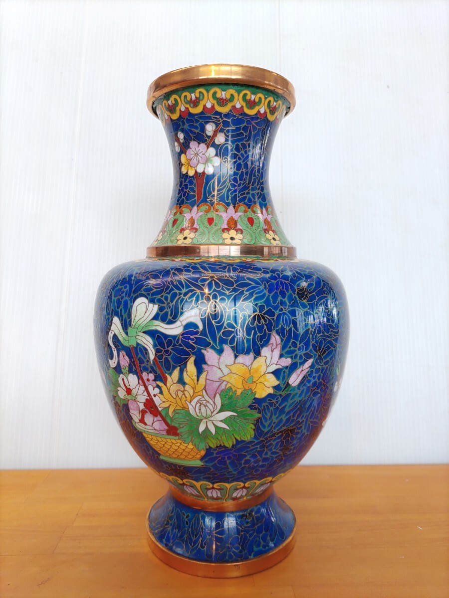 ♦中国 画琺瑯 花図紋瓶 景泰藍工芸品 七宝焼 コレクション 骨董品アンティーク 七宝焼 花瓶 花蝶紋 古銅琺瑯 唐草 壺 中国古美術 中国工芸 中国
