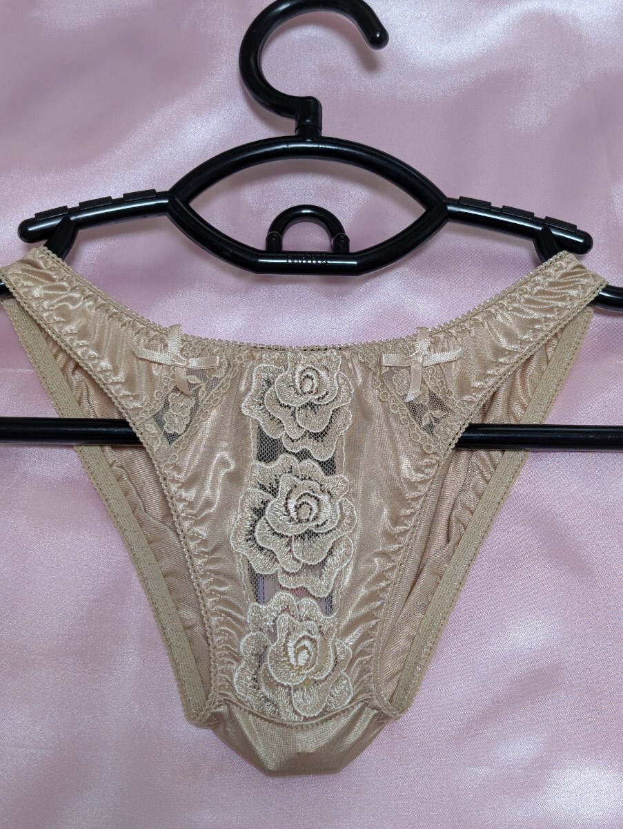 La-Pomme 光沢 ラポーム セクシー 下著 サテン ショーツ パンティ 日本制 ベージュ ランジェリー