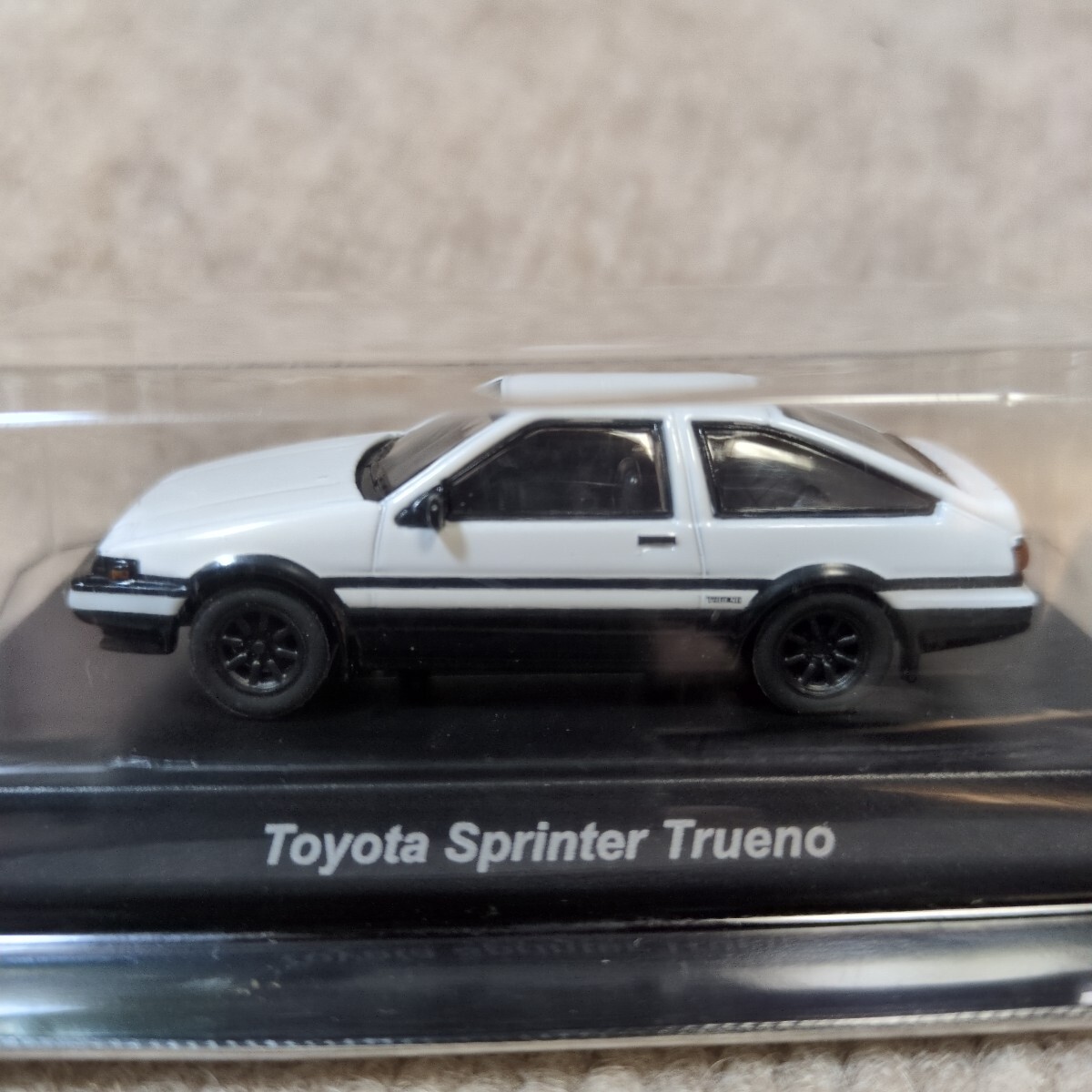  京商 1/64 トヨタ 86　トヨタ スプリンター トレノ AE86 白/黒 TOYOTA SPRINTER TRUENO AE86 ホワイト/ブラック 第Special弾_画像6