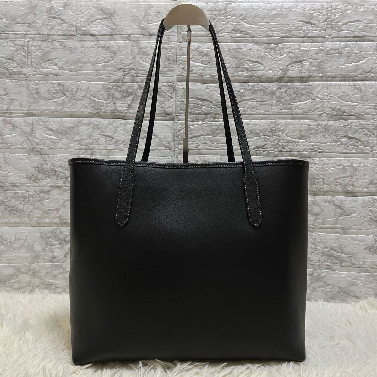 COACH コーチ トートバッグ 肩掛け 手提げ レザー 本革 ブラック