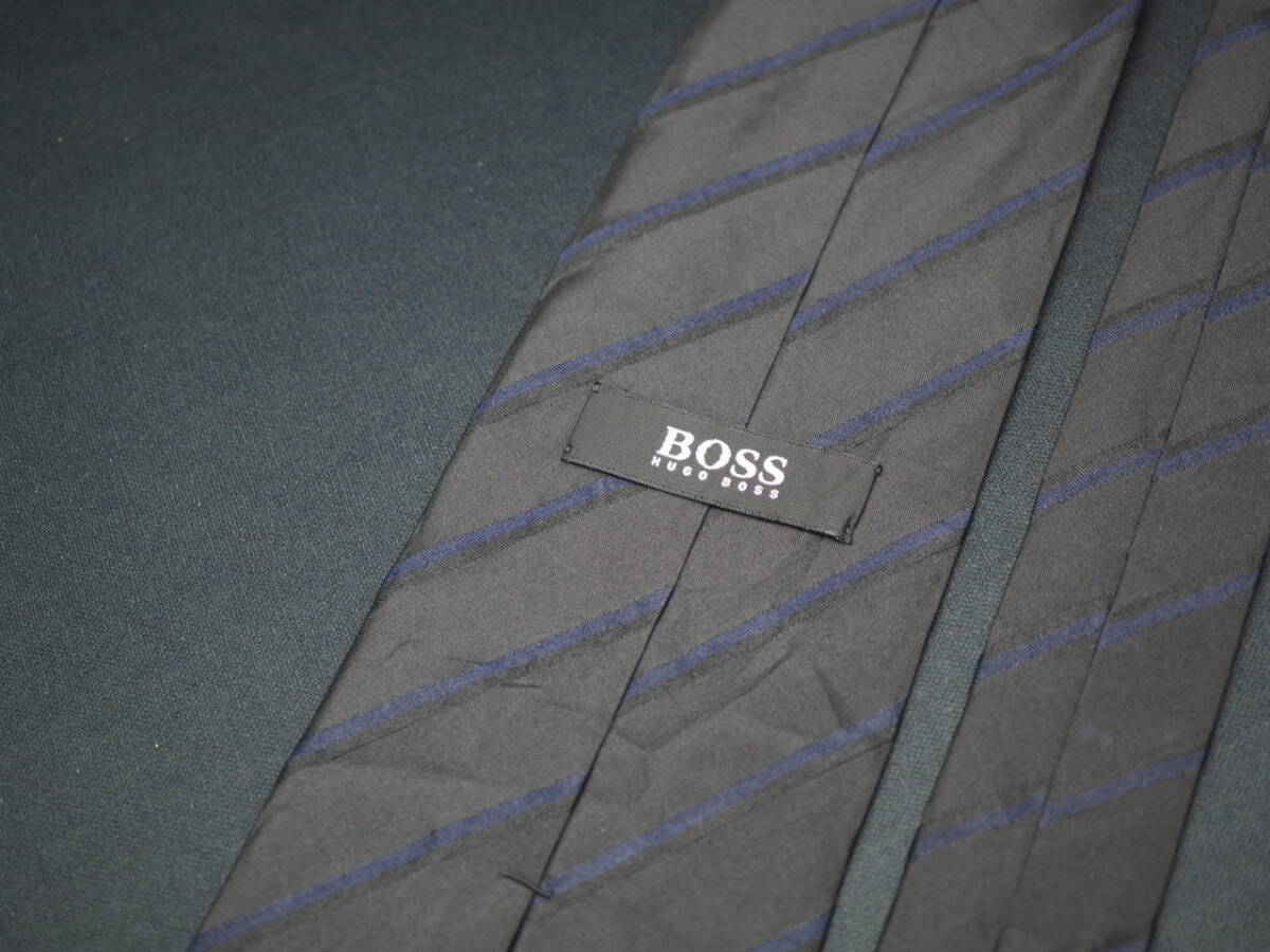 美品【HUGO BOSS ヒューゴ ボス】 D3136 ブラック系 SILK ブランド ネクタイ 古着 良品_画像6