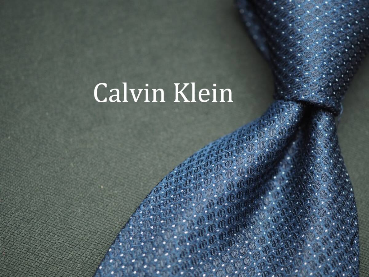 美品【Calvin Klein カルバンクライン】 E1675 ネイビー SILK ブランド ネクタイ 古著 良品