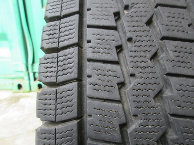 ☆ スタッドレス 205/85R16 ダンロップ 在庫1本 屋內(nèi)保管品 H412 ☆