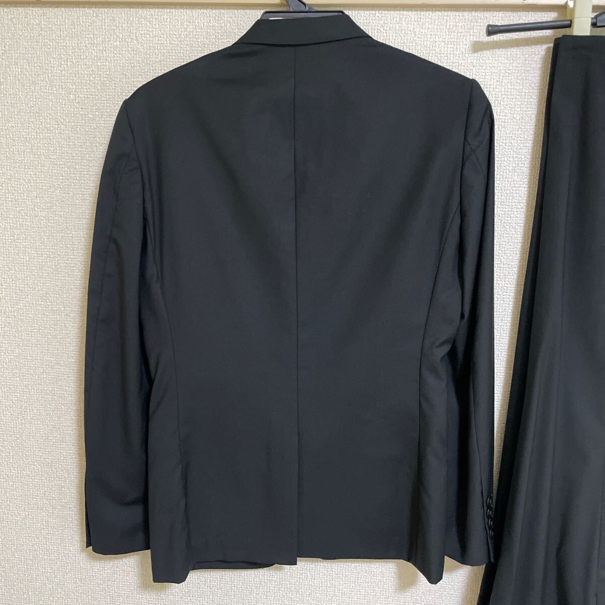 【送料無料・定価74,000円】MAJI MASATOMO サイズY4 ウエスト74cm オールシーズン スーツ上下セット ブラック 631204