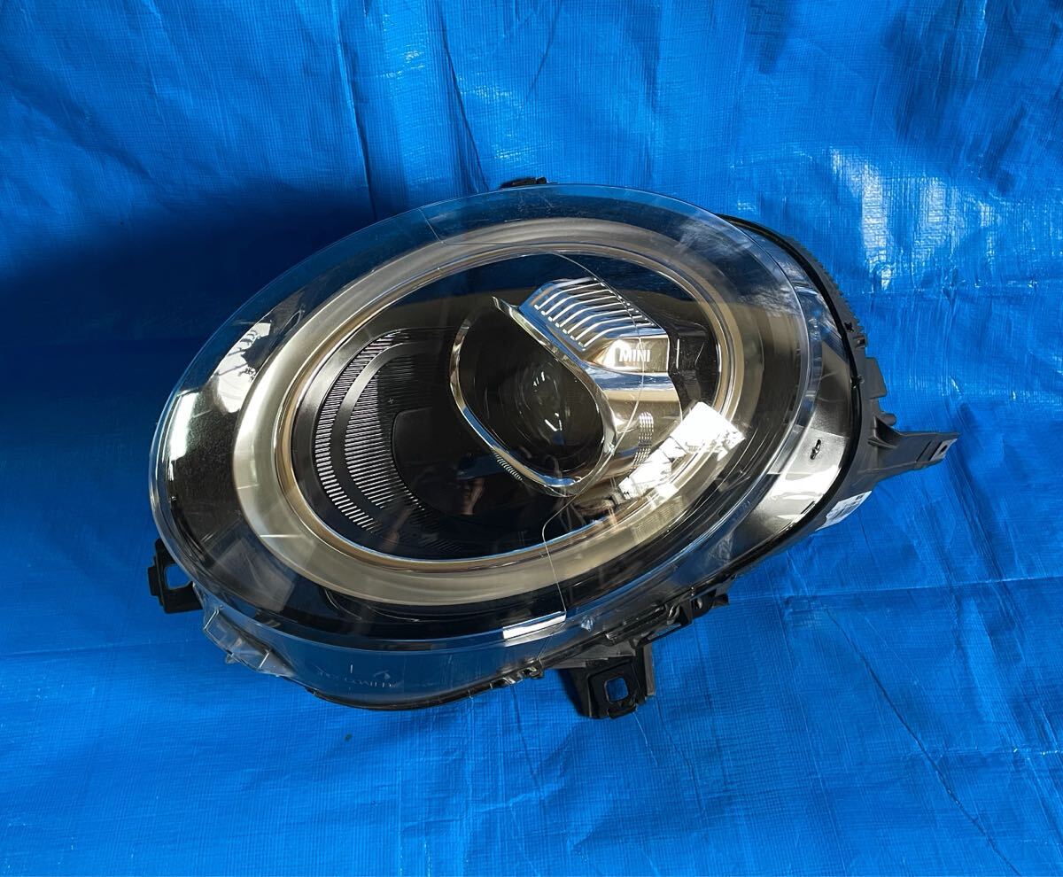 ミニクーパー　F54F55F56F57後期　左LEDヘッドライト　63118737595