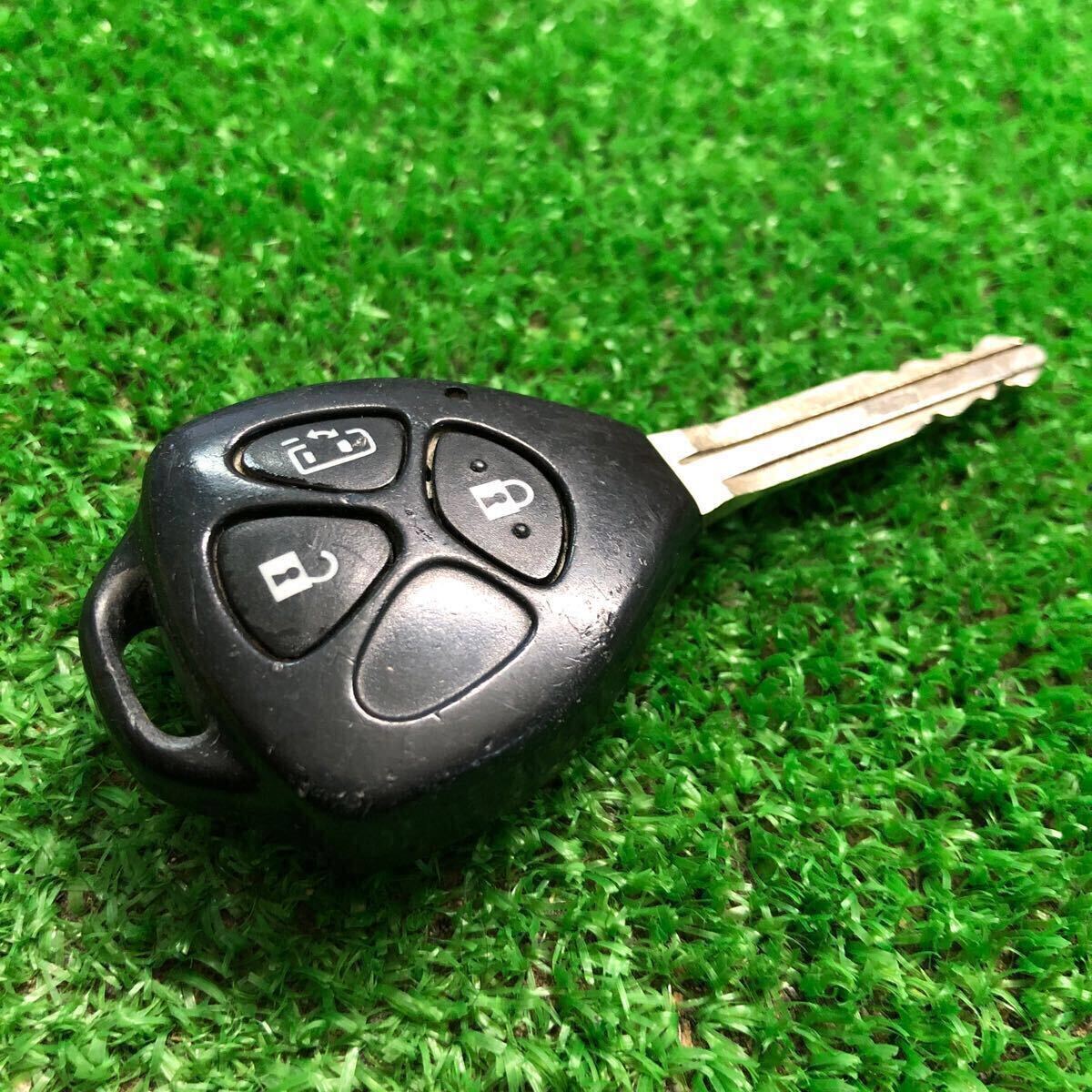 item_image_3