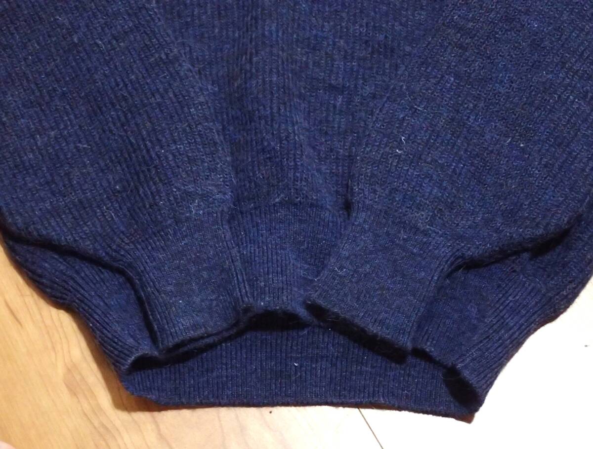 ☆adabat　☆アダバット　☆ワールド　☆Ｖネックセーター　☆ウールニット　☆プルオーバー　☆ネイビー　☆メンズ　☆サイズⅢ_画像7