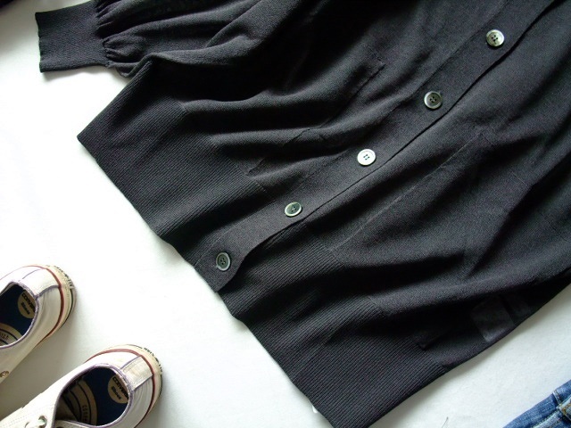 訳ありCLOCHE クロシェ★シアーニットミドル丈UVカットカーデガン★Mチャコールグレー墨くろ★ポケット付き冷房対策重ね著ワイド