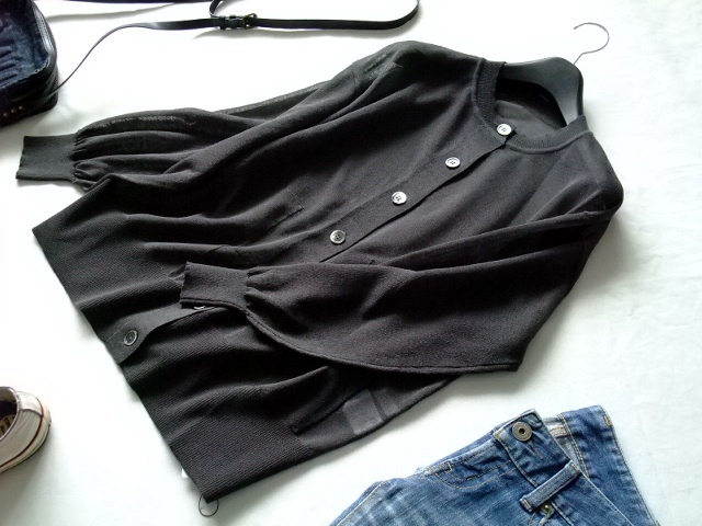 訳ありCLOCHE クロシェ★シアーニットミドル丈UVカットカーデガン★Mチャコールグレー墨くろ★ポケット付き冷房対策重ね著ワイド