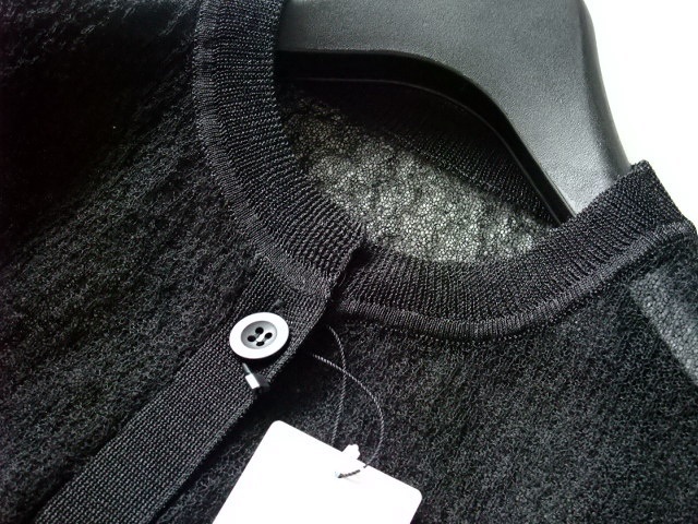 訳ありAudrey and John Wadオードリーアンドジョンワッド★シアー★裾袖メロー丸首ベーシックカーデガン★M黒ブラック著回し冷房対策重ね著