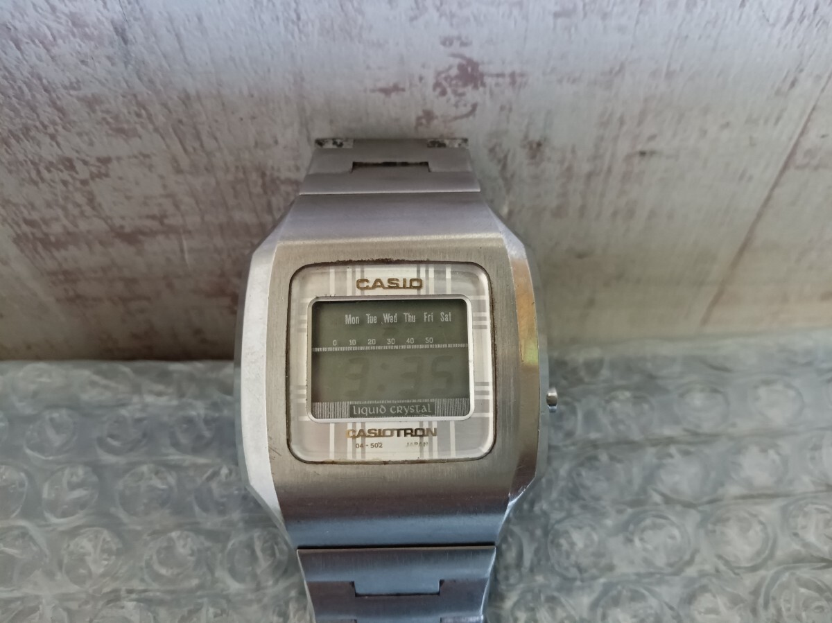 今 話題 の 人気 商品 CASIO 希少 TRON スクエア デジタル トロン カシオ 04-501 時計