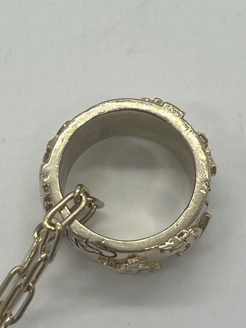 K7974A#Yves Saint Laurent Yves Saint-Laurent подвеска оттенок золота YSL бренд аксессуары колье Vintage кольцо верх #