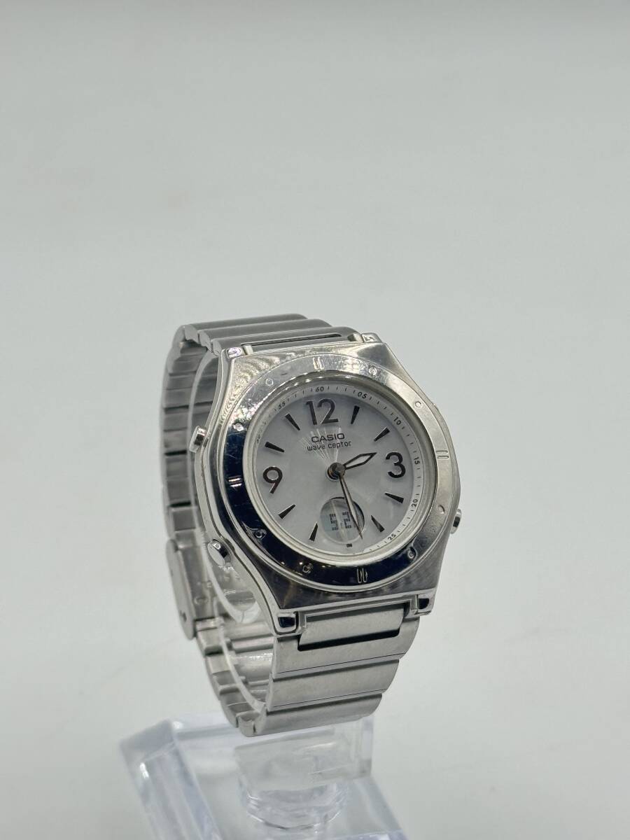 N41462I〇 CASIO カシオ WAVE CEPTOR ウェーブセプター LWA-M141 腕時計 アナデジ 電波ソーラー タフソーラー 白文字盤 SS シルバー_画像2