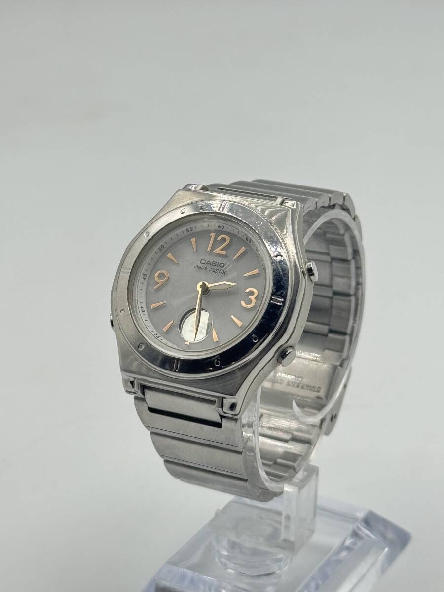 N41462I〇 CASIO カシオ WAVE CEPTOR ウェーブセプター LWA-M141 腕時計 アナデジ 電波ソーラー タフソーラー 白文字盤 SS シルバー_画像3
