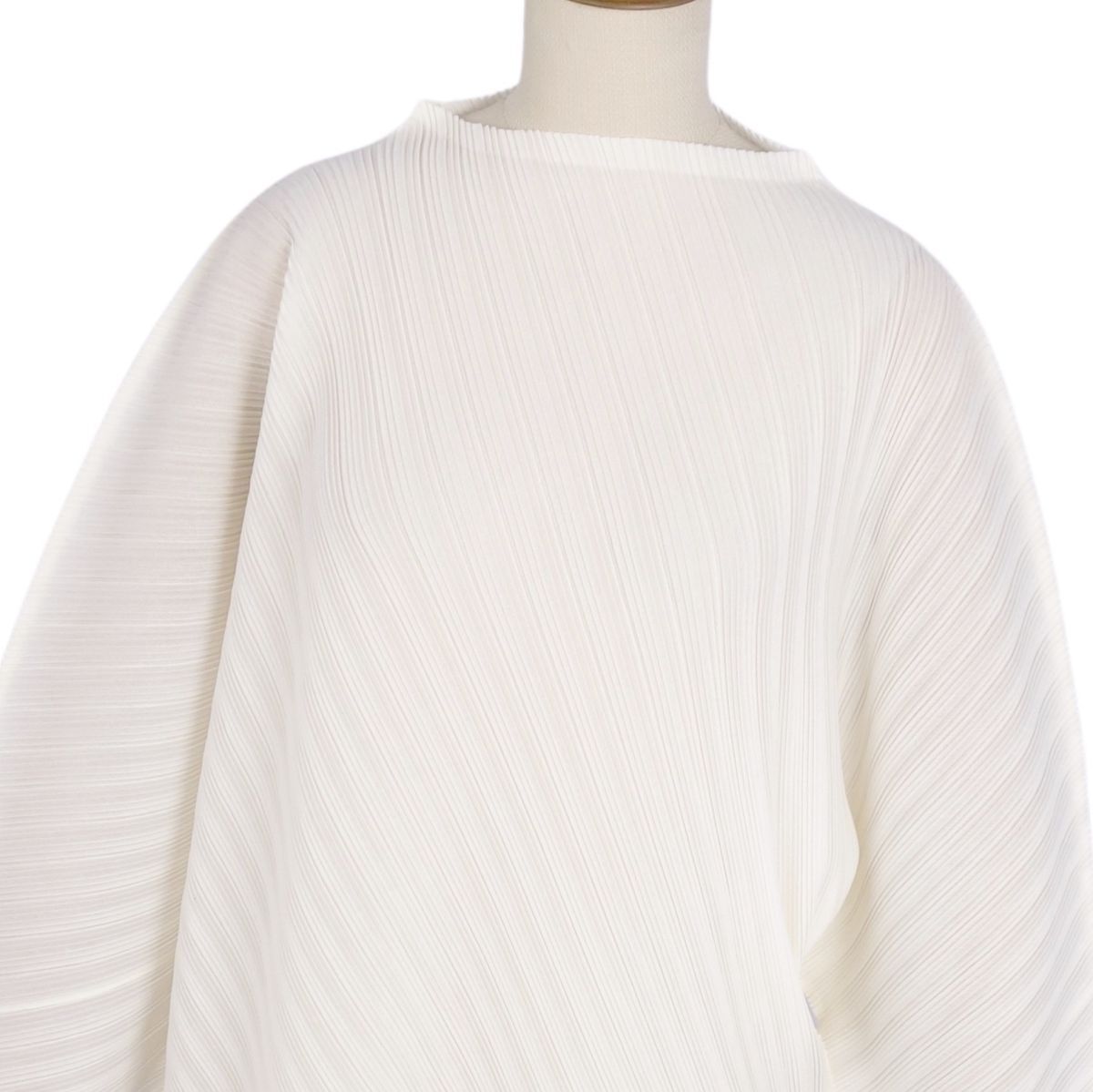 極美品 プリーツプリーズ イッセイミヤケ PLEATS PLEASE シャツ ブラウス 長袖 斜めプリーツ トップス 3(L相當)ホワイト ce05ol-rm20e31057