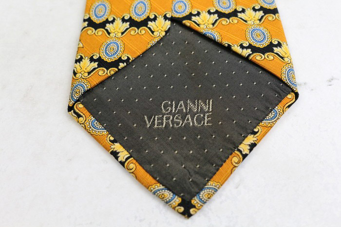 ジャンニ?ヴェルサーチ ブランド ネクタイ メデューサ柄 シルク イタリア制 PO メンズ オレンジ Gianni Versace